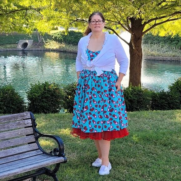 Meet your Posher, Carin - Picture 2 of 14